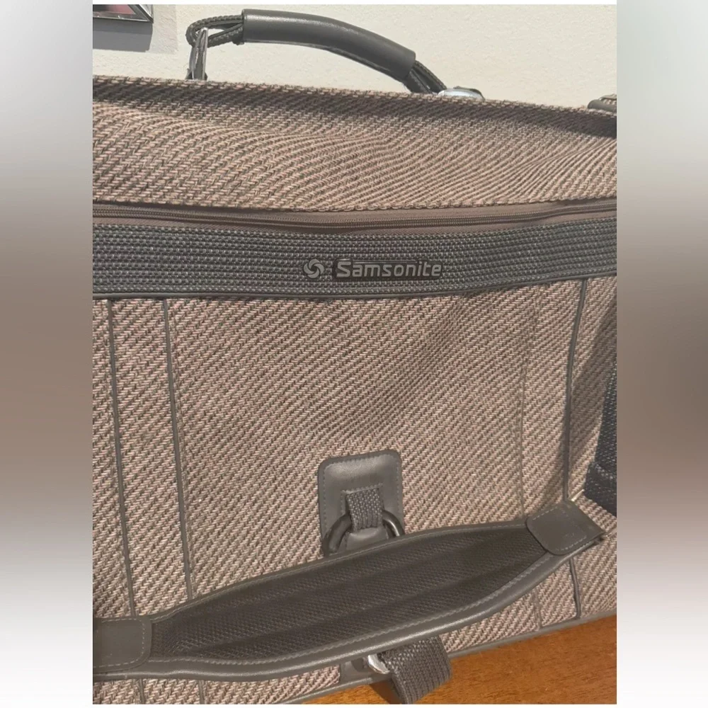 SAMSONITE Men's Travel Protective Suit Bag Foldable Grey & Brown‎ Shoulder Strap